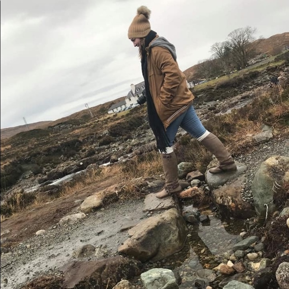 Meet your Posher, Brittany